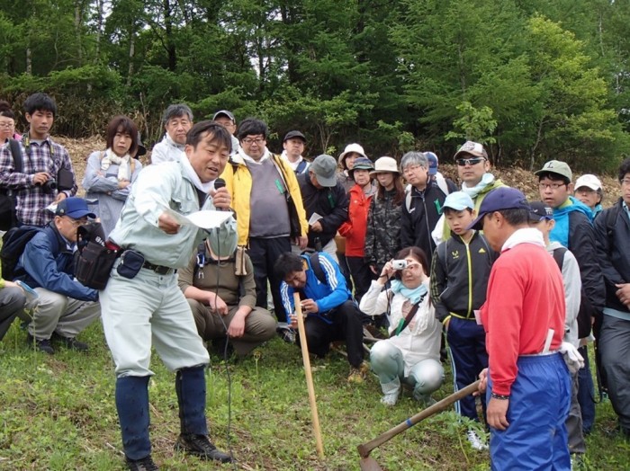 平成26年度　富士通　植樹　舘野植樹説明